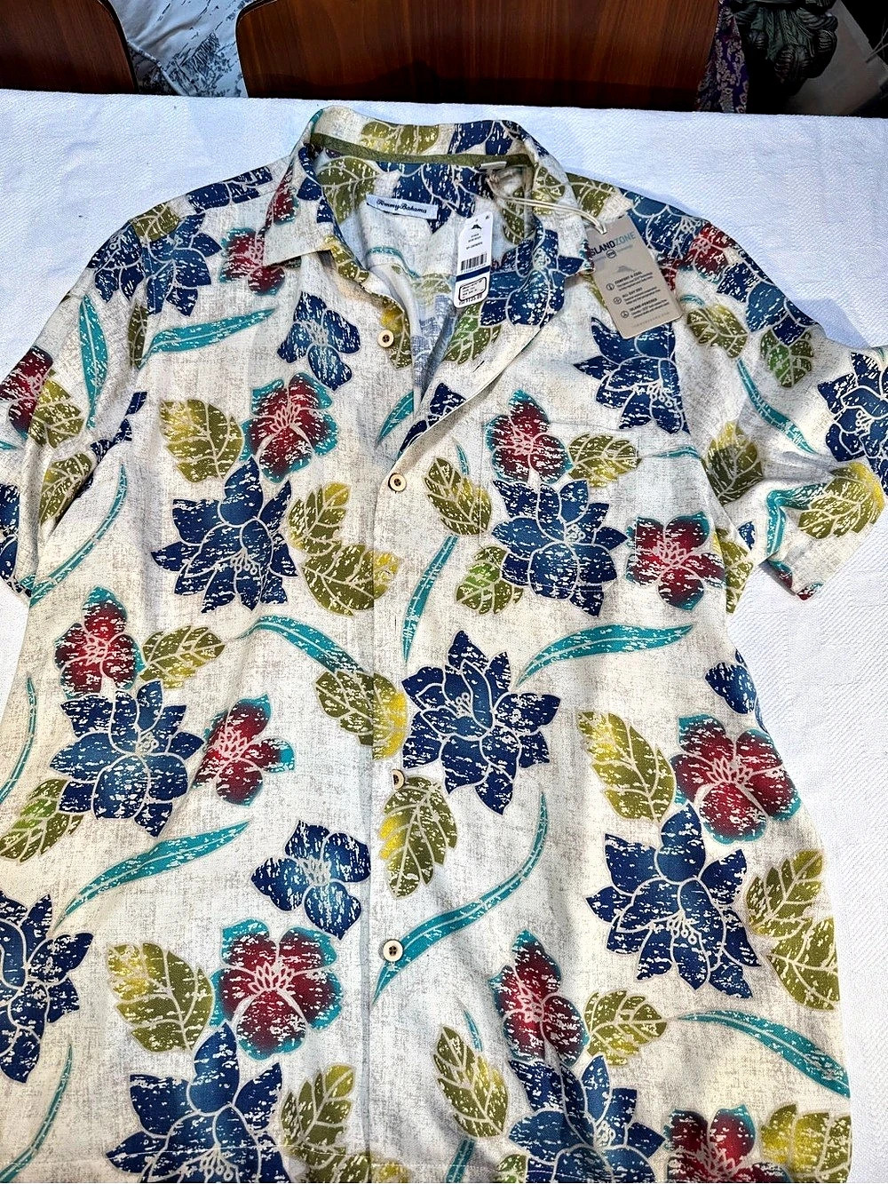 Tommy Bahama Batiki Beach IslandZone Camp Shirt Men's Floral Linen Cotton Shirt